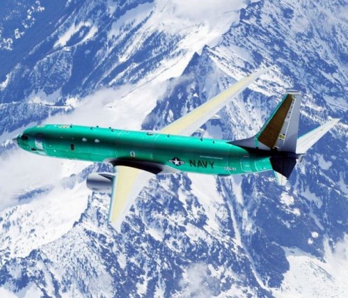 P—8A“海神”是美軍新一代反潛巡邏機(jī) P—8A“海神”是美軍新一代反潛巡邏機(jī)