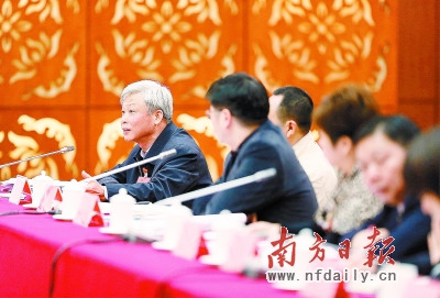 գF^m(x)h˴̓Ժɭ x z