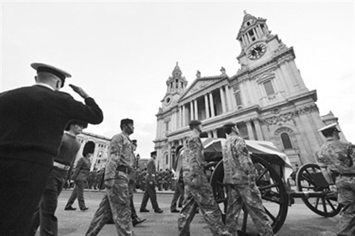 D15Ӣ(gu)׶أʼTڱ(du)o(h)͡`ѡ_(d)ʥ_áAl(f)