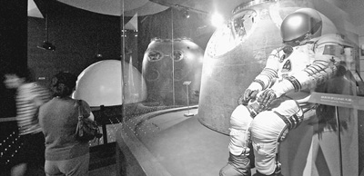 習(xí)近平講話(huà)“中國(guó)夢(mèng)”等論述成網(wǎng)絡(luò)最火話(huà)題